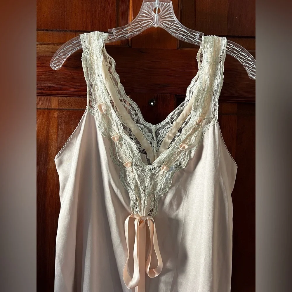 Vintage Alice Maloof Satin Nightgown Slip Dress – Pink Lace Trim Lingerie Medium - Picture 11 of 11